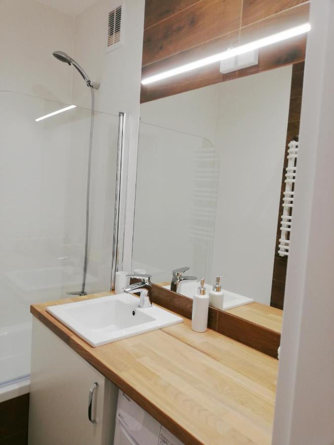 Nowe Apartment *